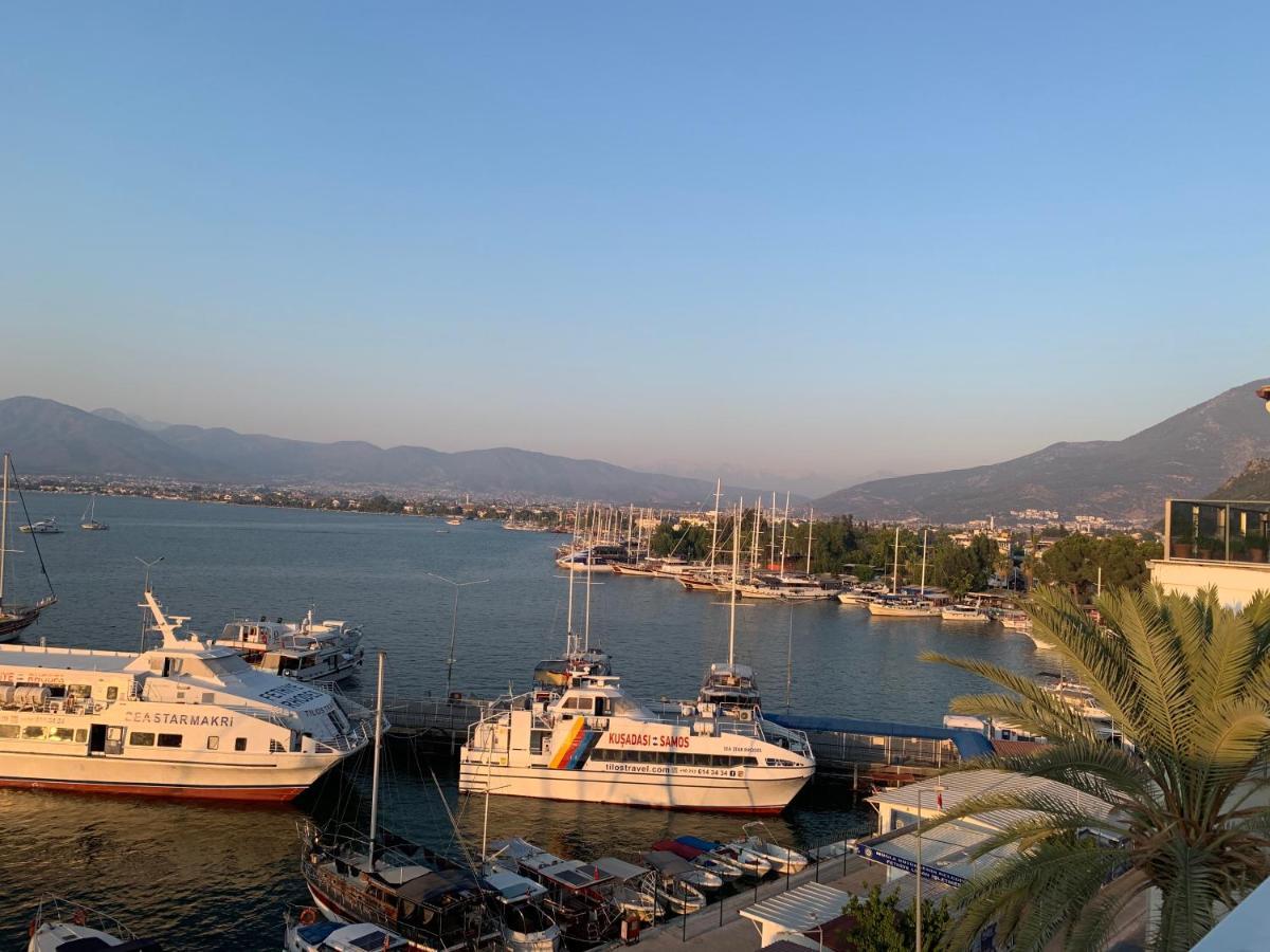 فتحية Exclusive Terrace Suite At Marina المظهر الخارجي الصورة